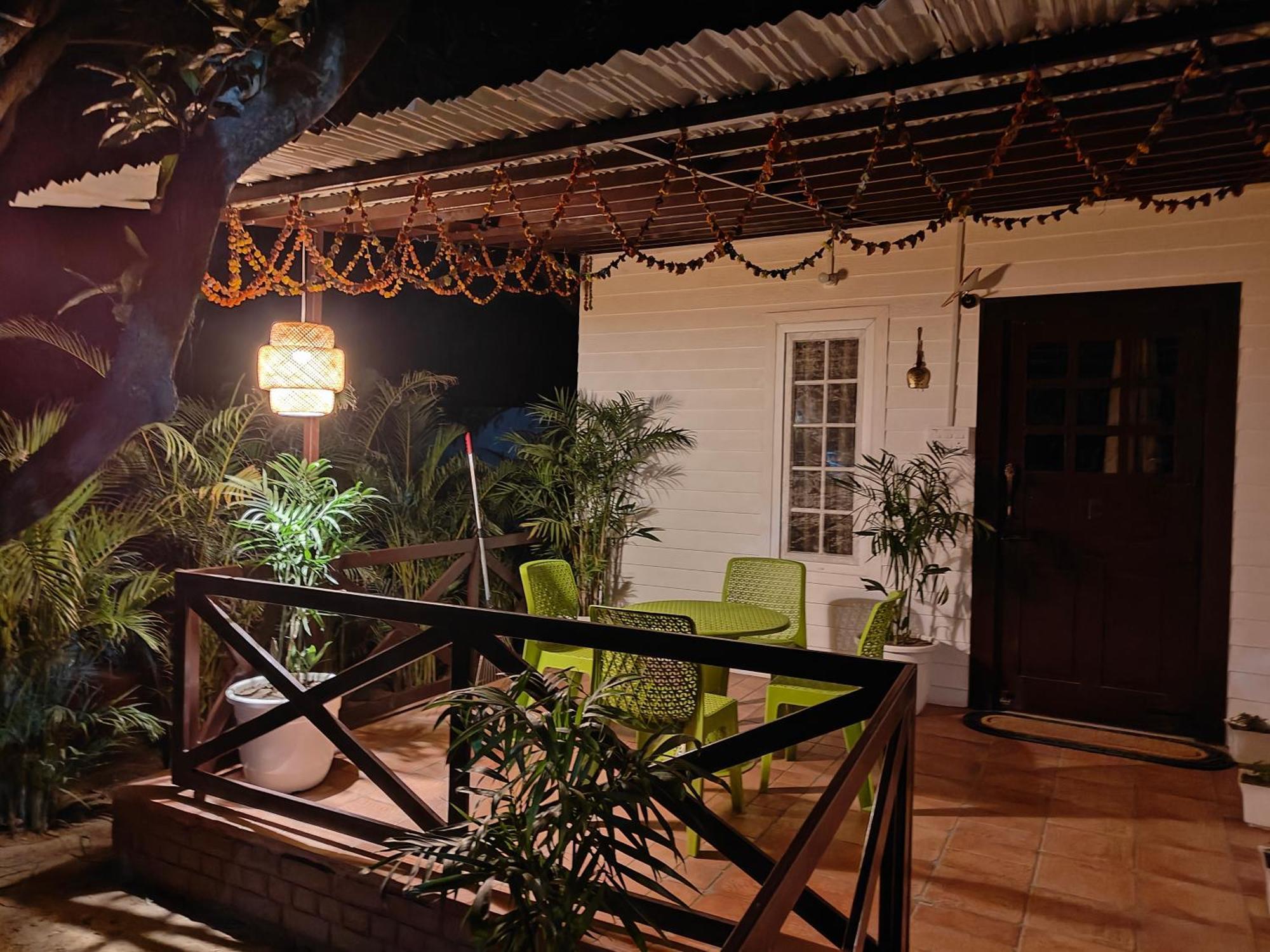 Shobhayan Inn, Airport Railway Station Pickup Free Ayodhya Экстерьер фото
